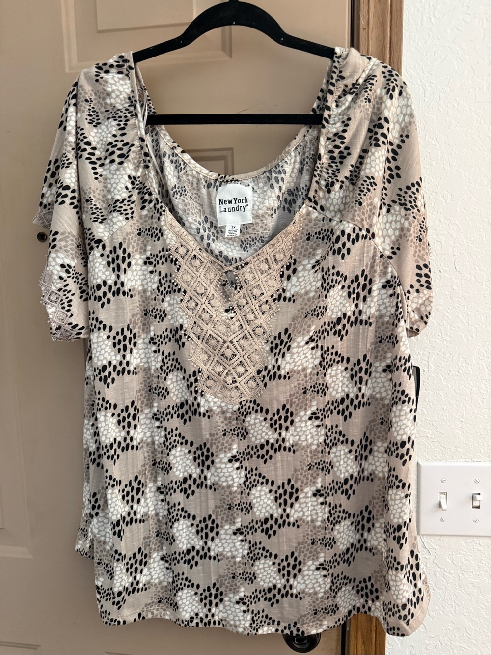 New York Laundry Taupe and Black Printed Embellished V-Neck Top